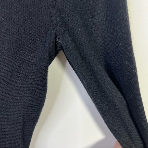 J Crew Factory Womens Size XXS Cotton V Neck Sweater Black Minimalist Knit - Picture 6 of 10